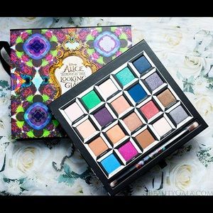 Alice Through the Looking Glass Palette
